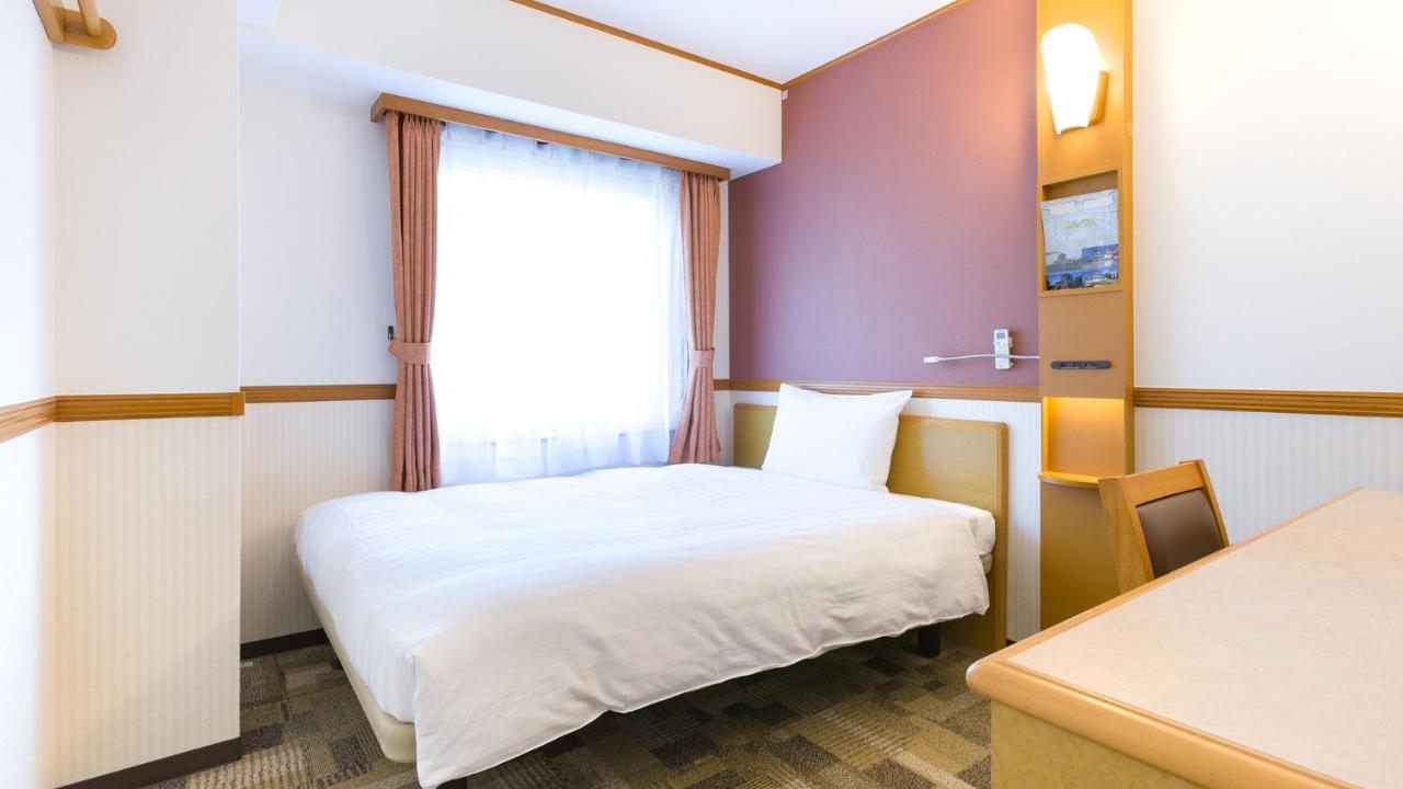Toyoko Inn Osaka Honmachi No1 Exterior photo
