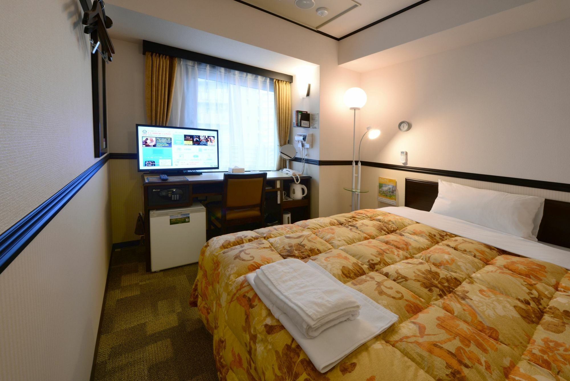 Toyoko Inn Osaka Honmachi No1 Exterior photo