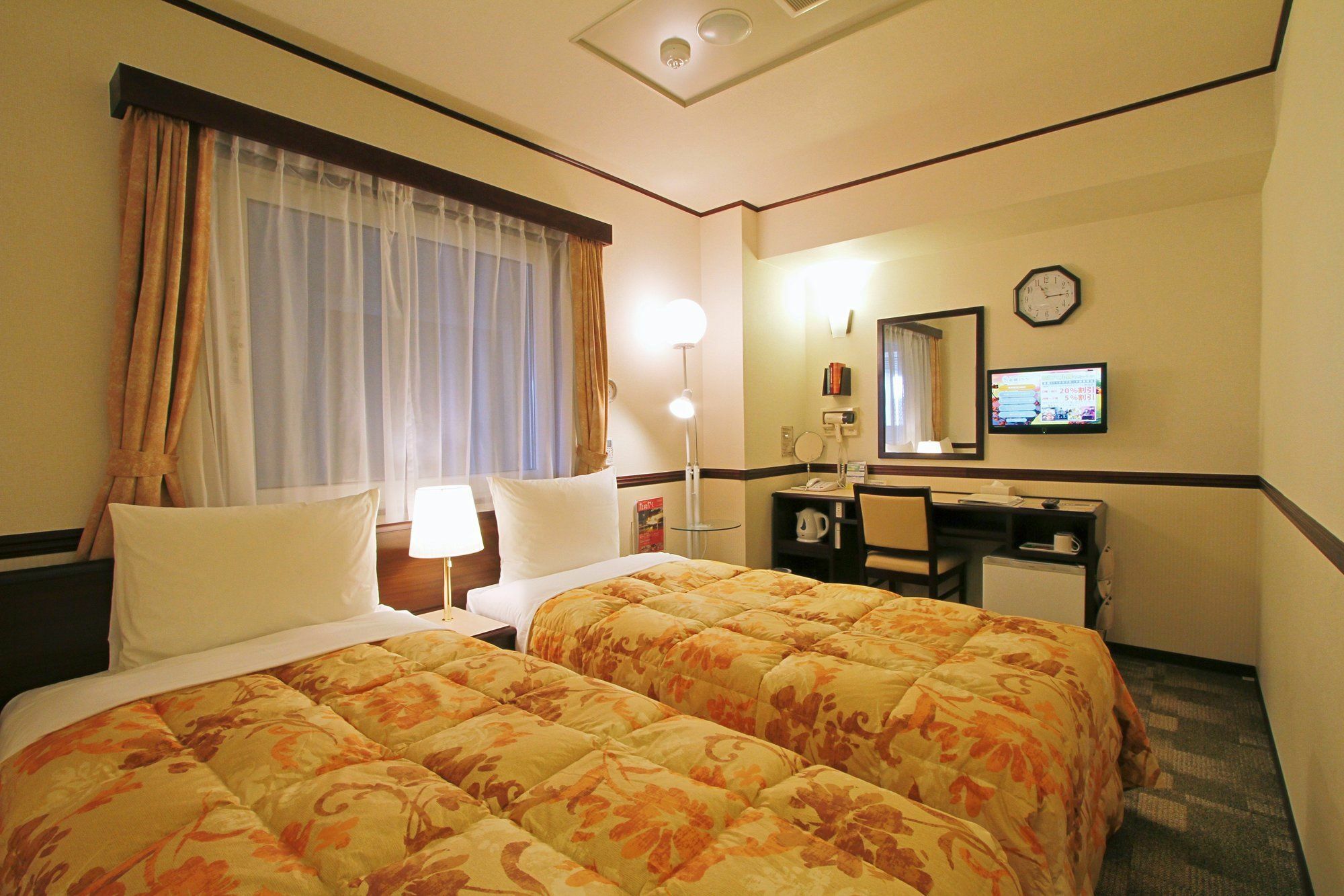 Toyoko Inn Osaka Honmachi No1 Exterior photo